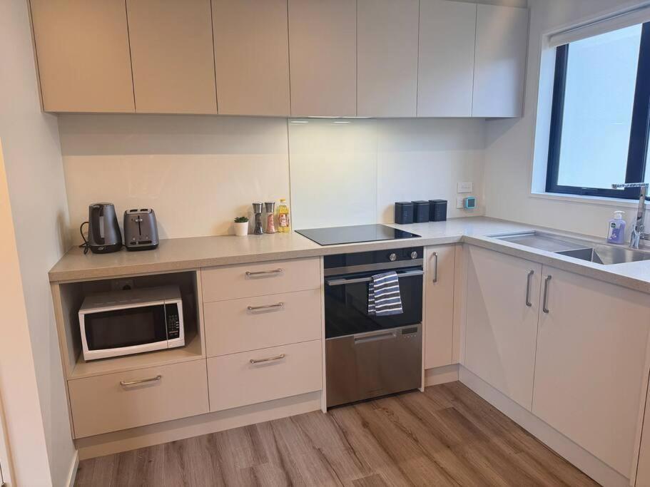 Cbd Luxury Parkside Living 2 Bedroom With Parking Christchurch Exteriör bild
